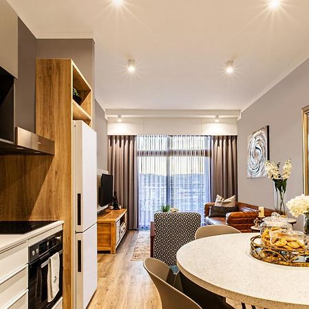 Menlyn Maine Residence Unit 1419 Pretoria-Noord Buitenkant foto