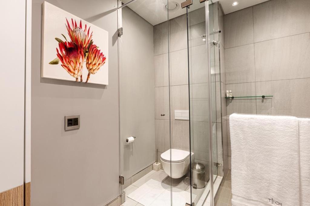 Menlyn Maine Residence Unit 1419 Pretoria-Noord Buitenkant foto